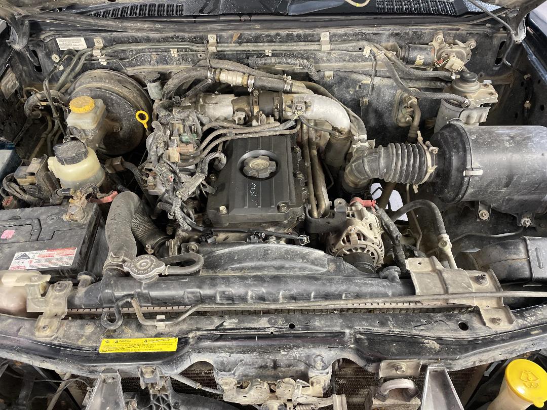 Photo '6' of Nissan Navara D/C W/S Vent Photo '6' of Nissan Navara D/C W/S Vent