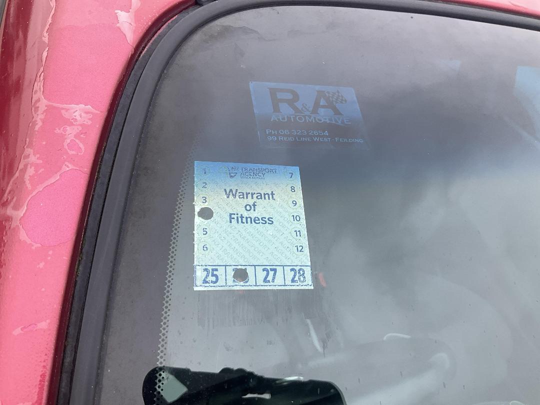 Photo '10' of Nissan Primera