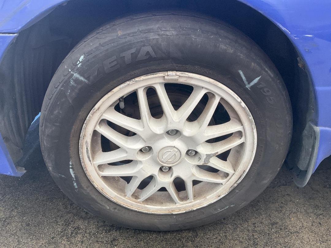 Photo '11' of Nissan Primera GXE