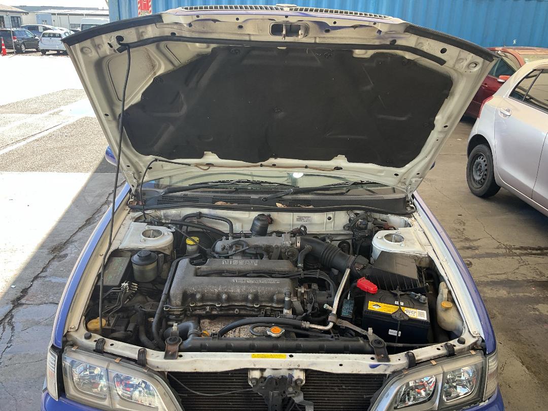 Photo '25' of Nissan Primera GXE