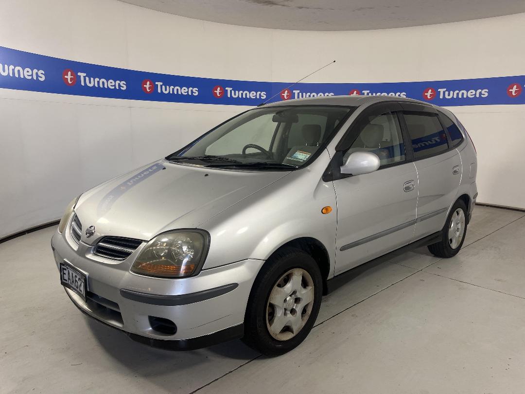 Photo '4' of Nissan Tino Photo '4' of Nissan Tino