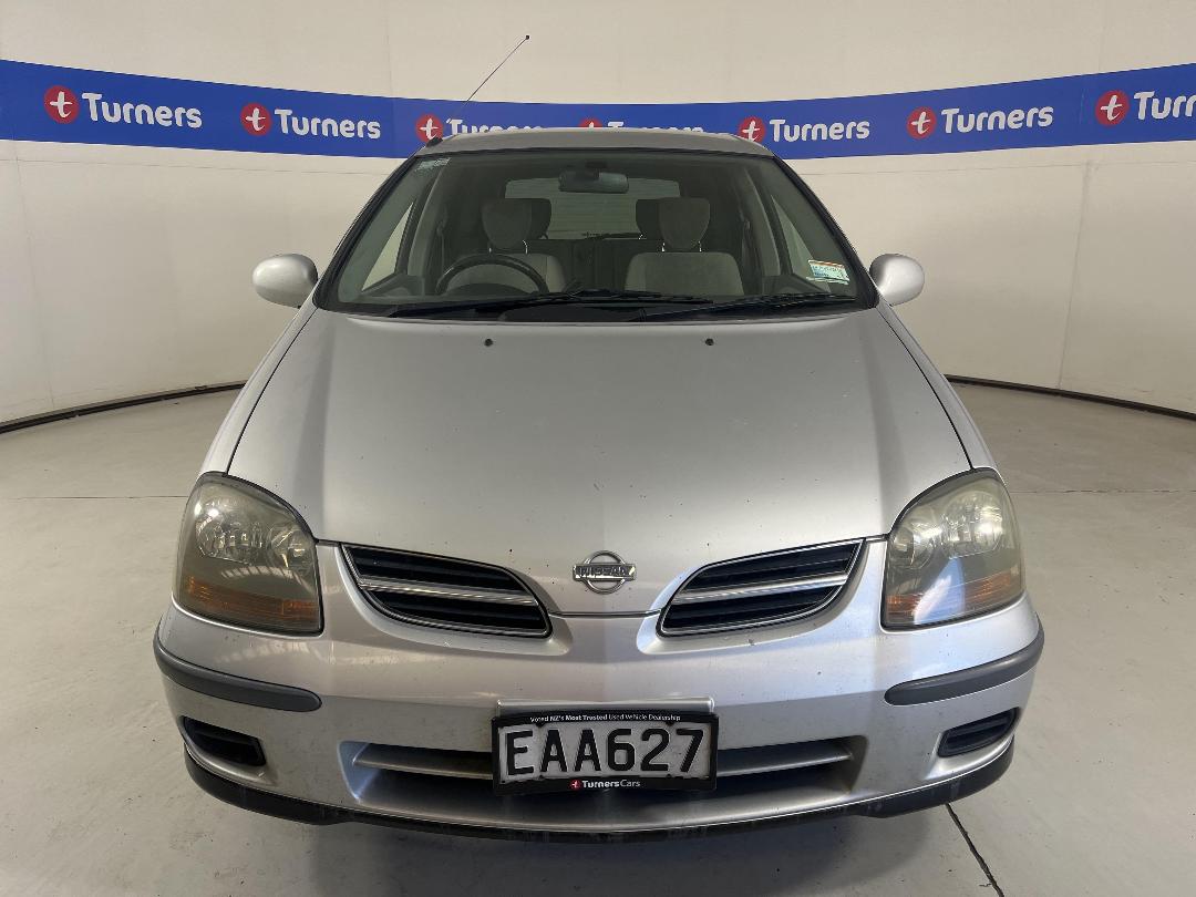 Photo '2' of Nissan Tino Photo '2' of Nissan Tino