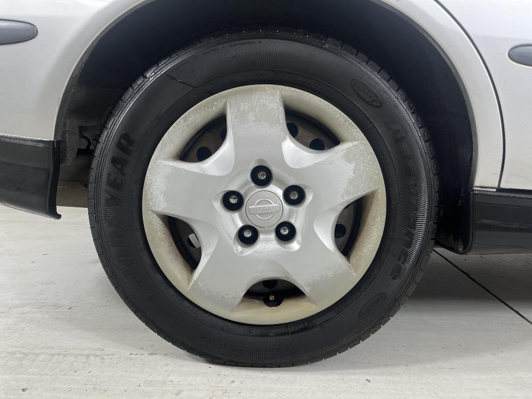 Photo '12' of Nissan Tino Photo '12' of Nissan Tino