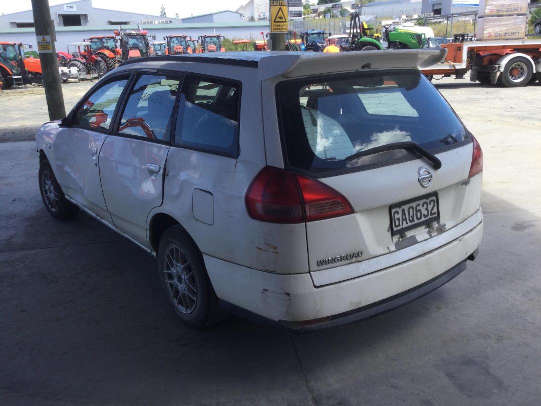 Photo '5' of Nissan Wingroad Photo '5' of Nissan Wingroad