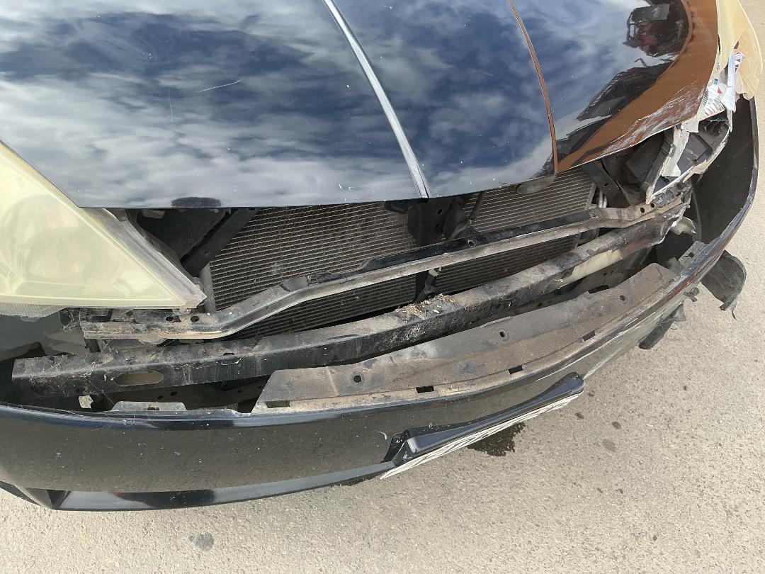 Photo '8' of Nissan Wingroad Photo '8' of Nissan Wingroad