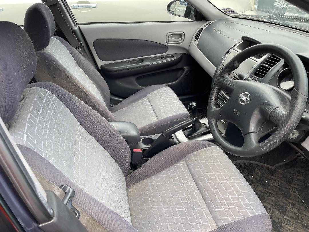 Photo '14' of Nissan Wingroad