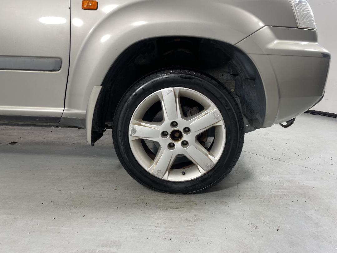 Photo '9' of Nissan X-Trail