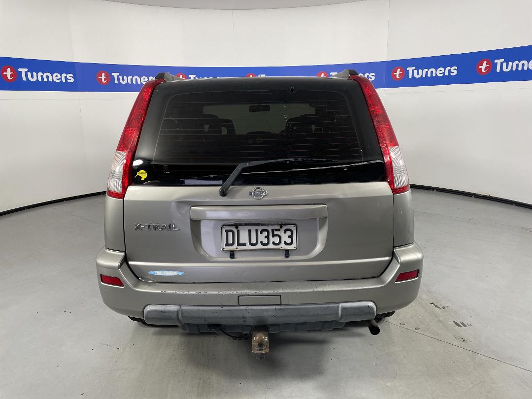 Photo '6' of Nissan X-Trail