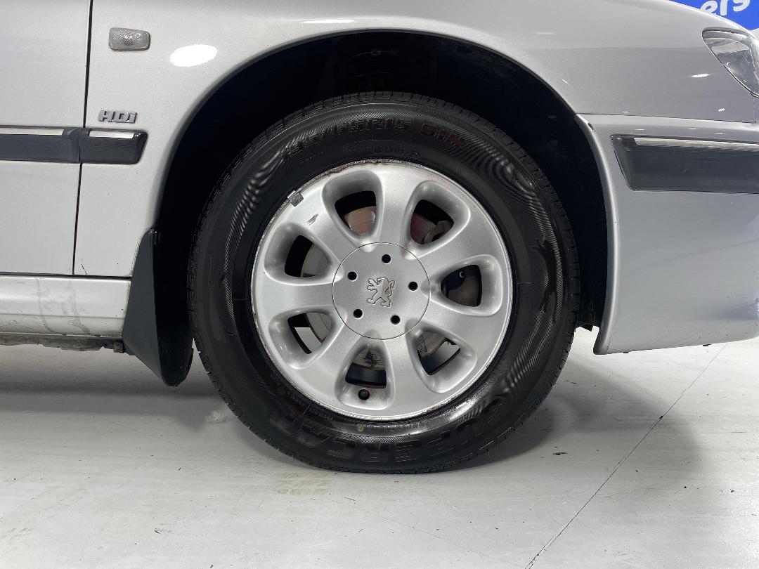 Photo '9' of Peugeot 406 Photo '9' of Peugeot 406