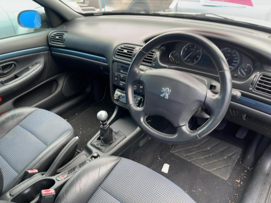 Photo '7' of Peugeot 406 ST Sprt