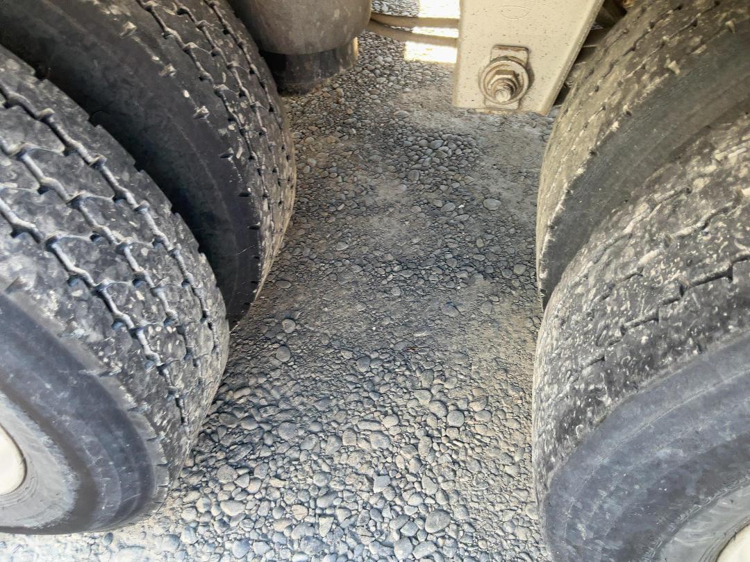 Photo '13' of ROADMASTER FG 4A-93 Curtain/Chiller Full