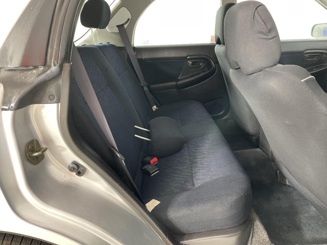 Photo '18' of Subaru Impreza RXI