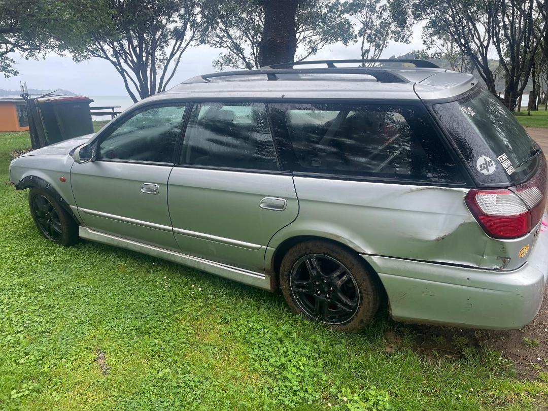 Photo '5' of Subaru Legacy LTD Photo '5' of Subaru Legacy LTD