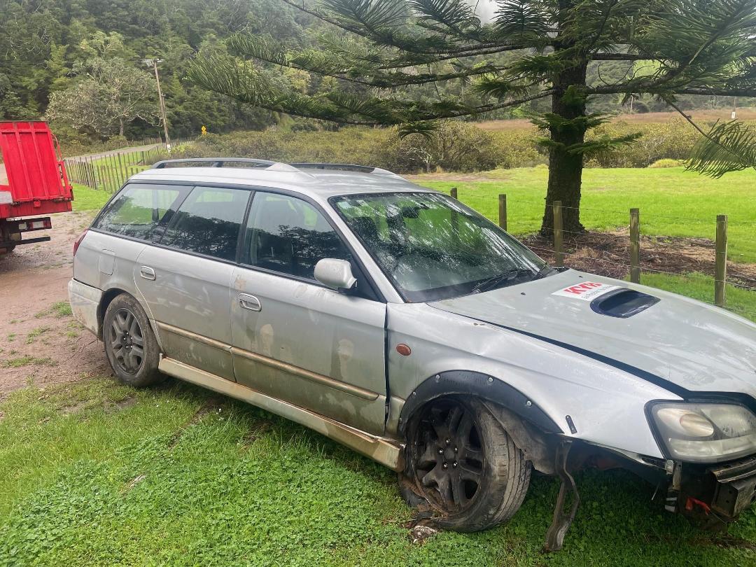 Photo '2' of Subaru Legacy LTD Photo '2' of Subaru Legacy LTD