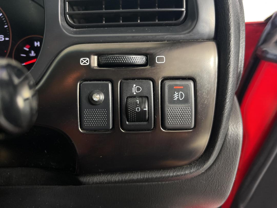 Photo '27' of Subaru Legacy