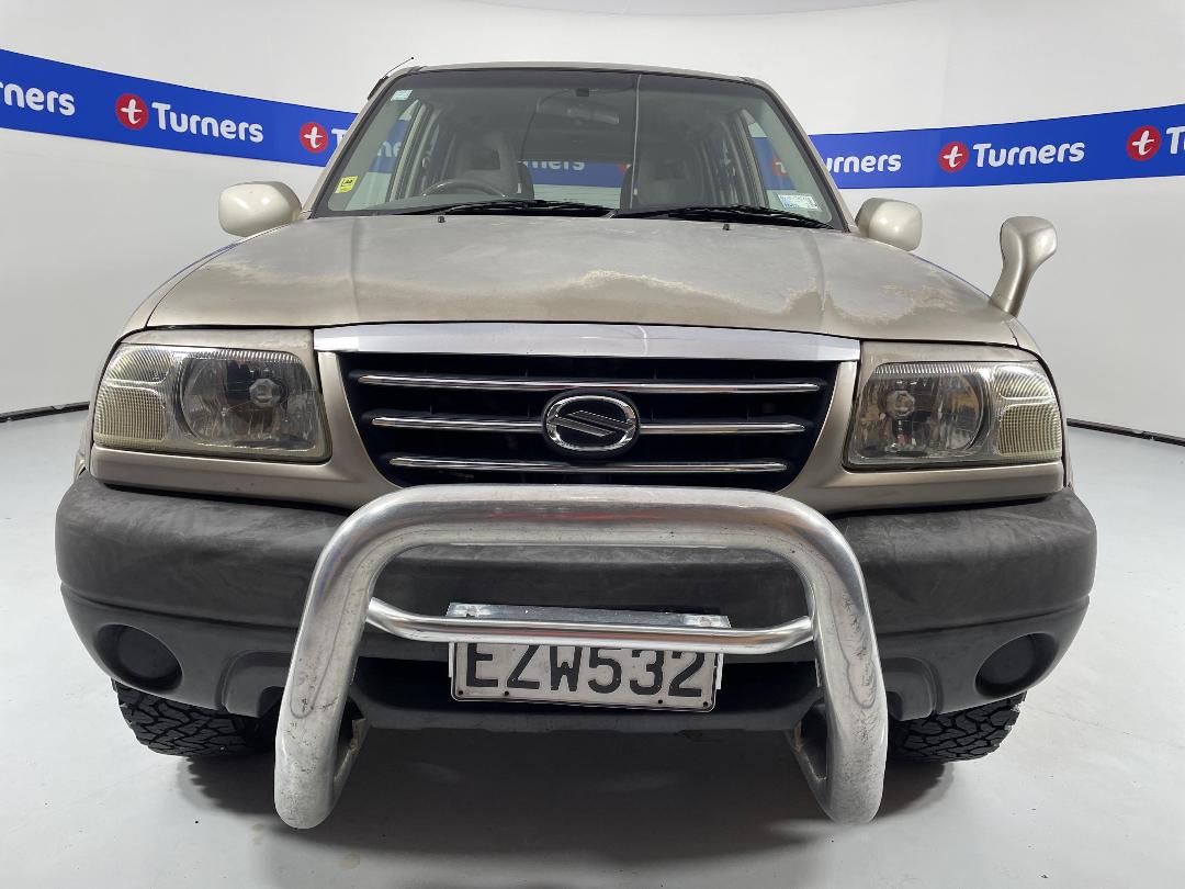 Photo '2' of Suzuki Escudo