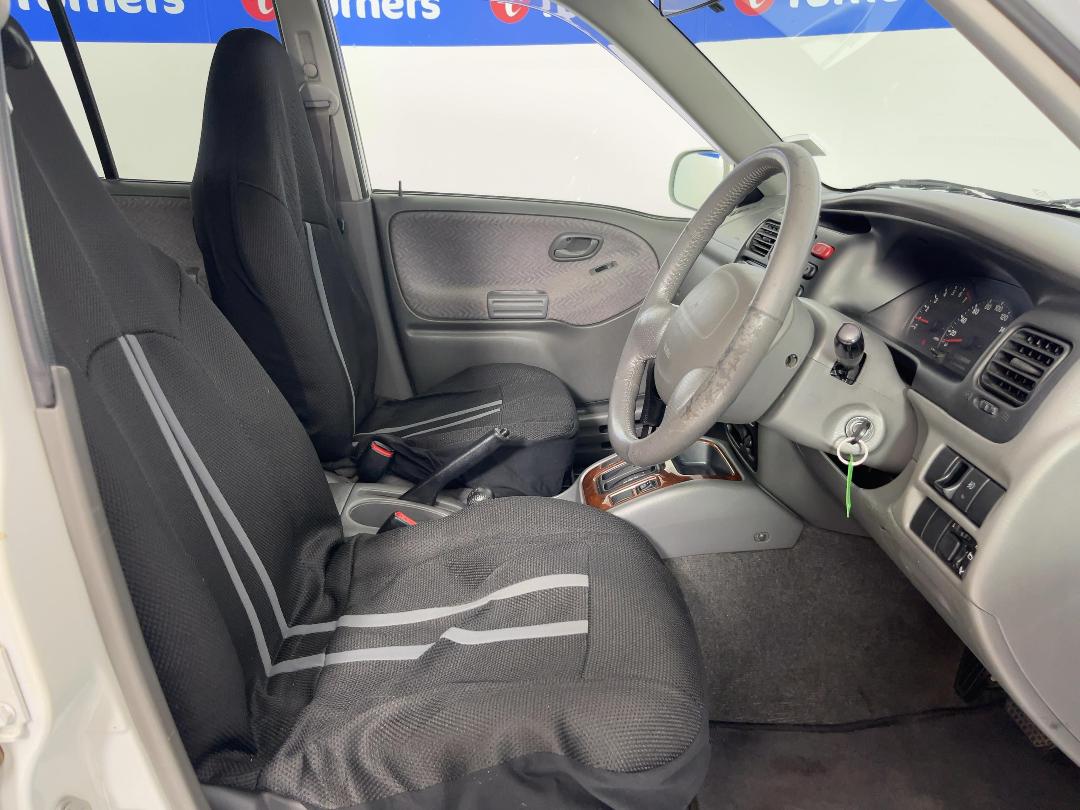 Photo '16' of Suzuki Escudo