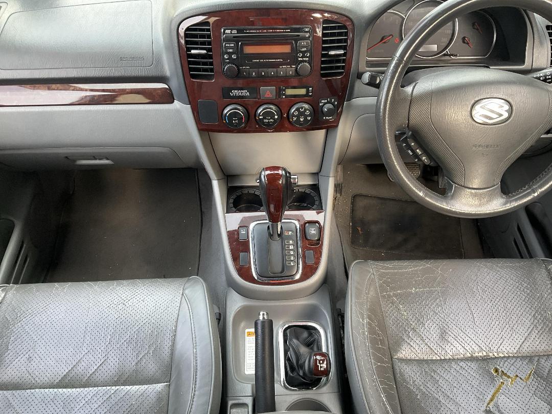 Photo '12' of Suzuki Grand Vitara V6