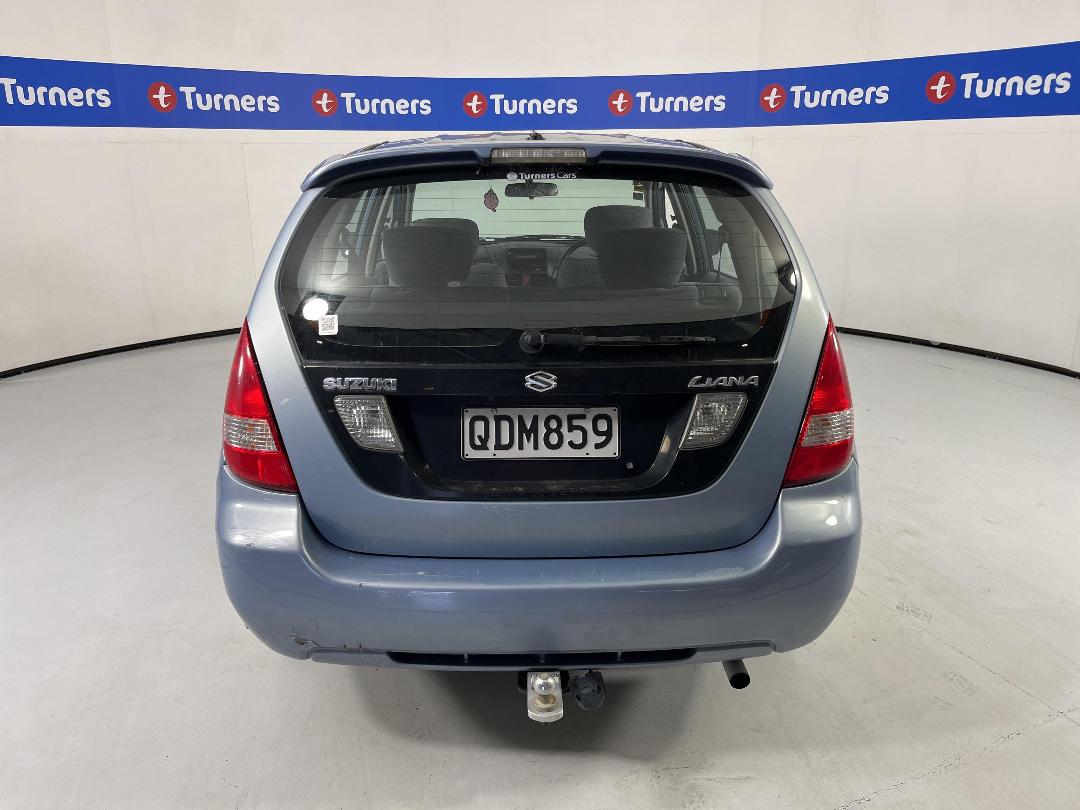 Photo '9' of Suzuki Liana GLX Photo '9' of Suzuki Liana GLX