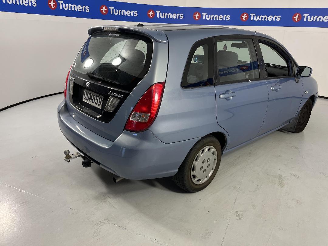 Photo '7' of Suzuki Liana GLX Photo '7' of Suzuki Liana GLX