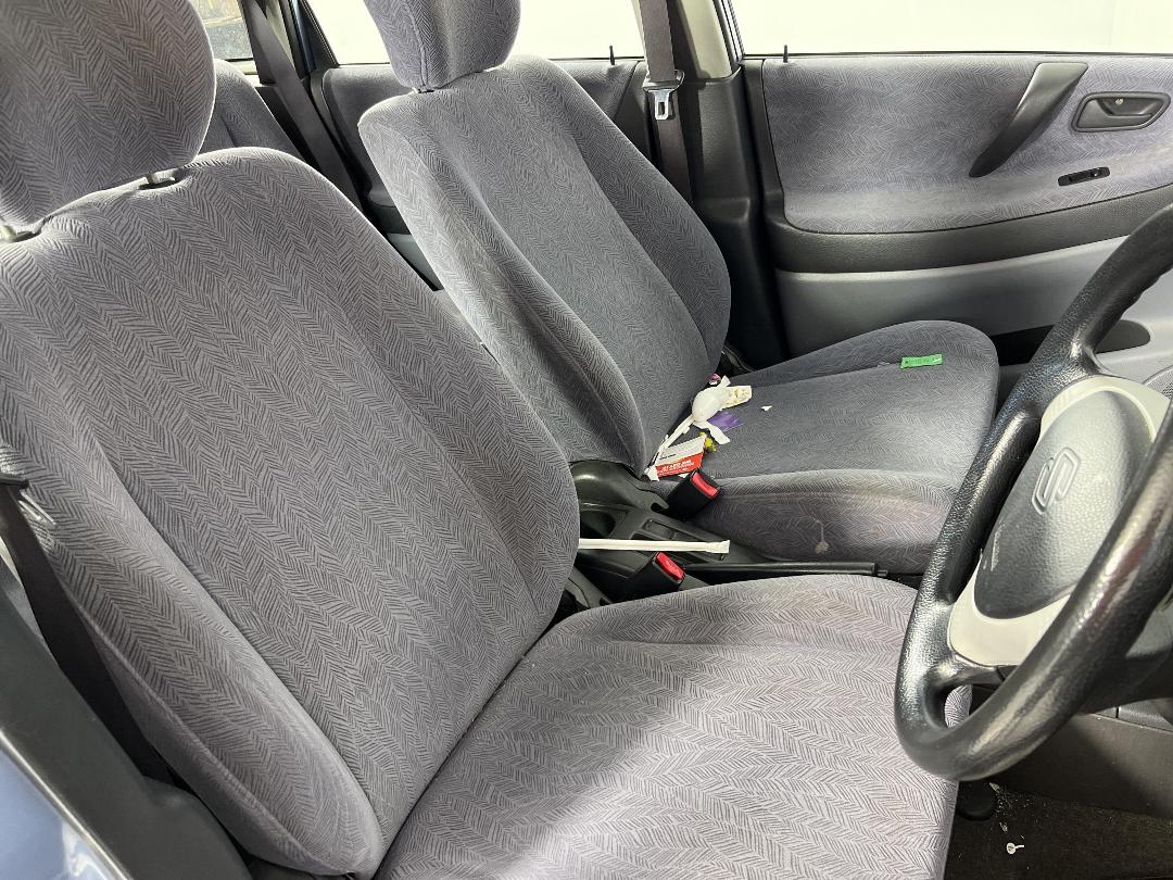 Photo '14' of Suzuki Liana GLX Photo '14' of Suzuki Liana GLX