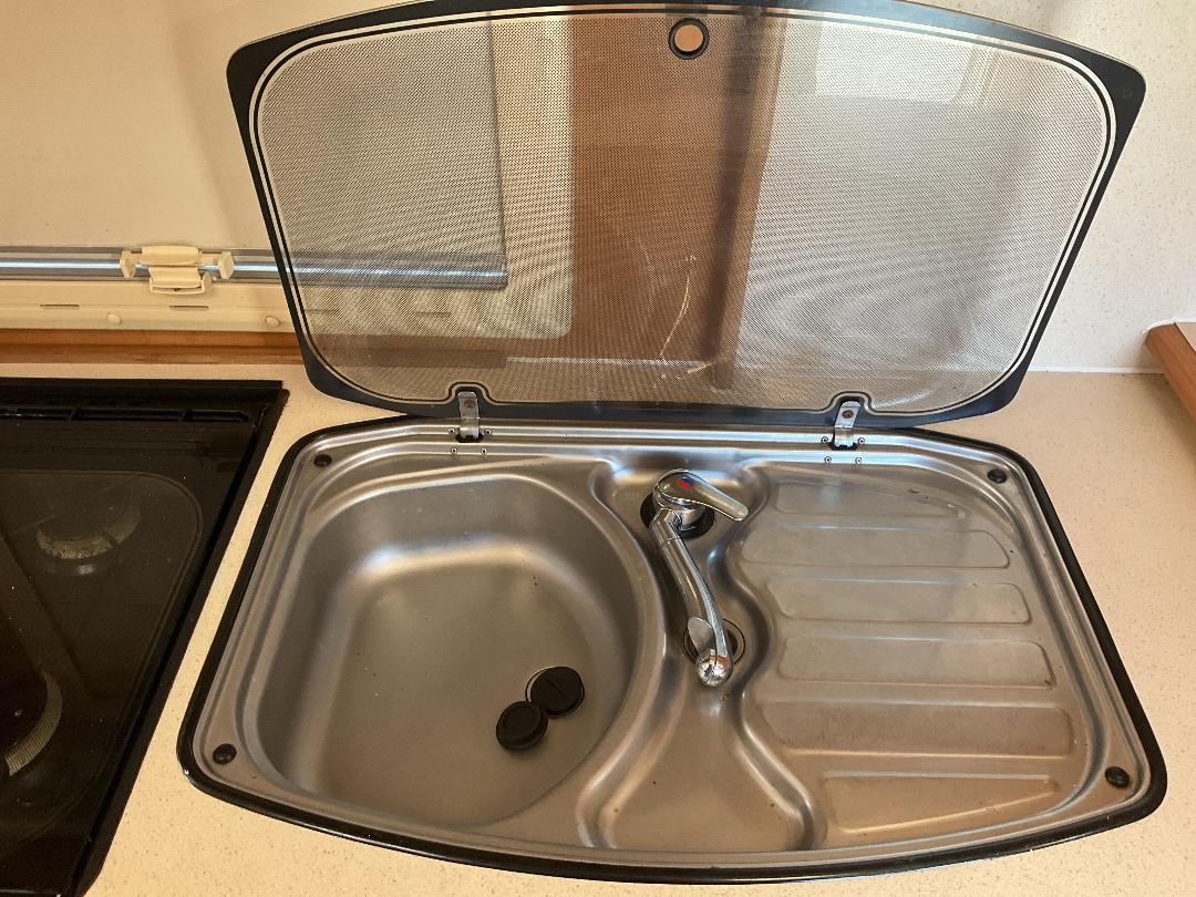 Photo '39' of Swift CORNICHE Caravan - Single