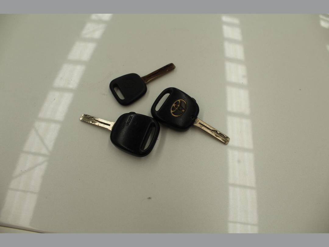 Photo '10' of Toyota Altezza Gita Photo '10' of Toyota Altezza Gita