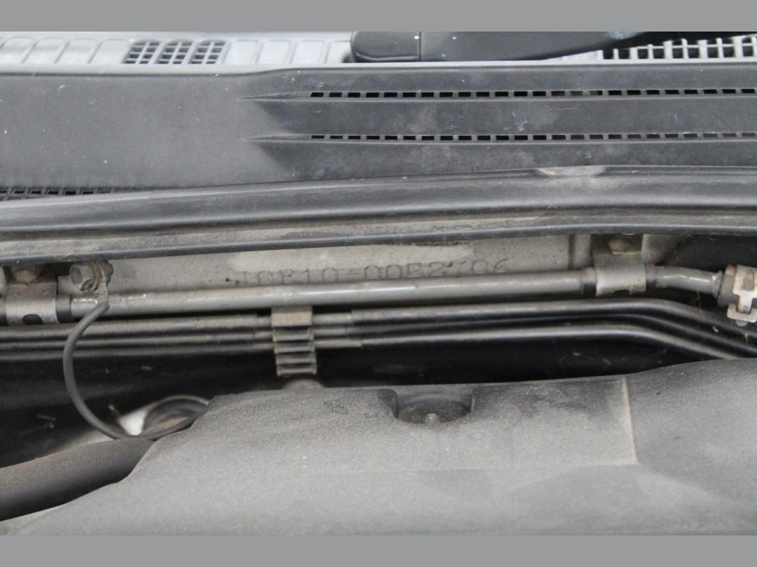 Photo '15' of Toyota Altezza Gita Photo '15' of Toyota Altezza Gita