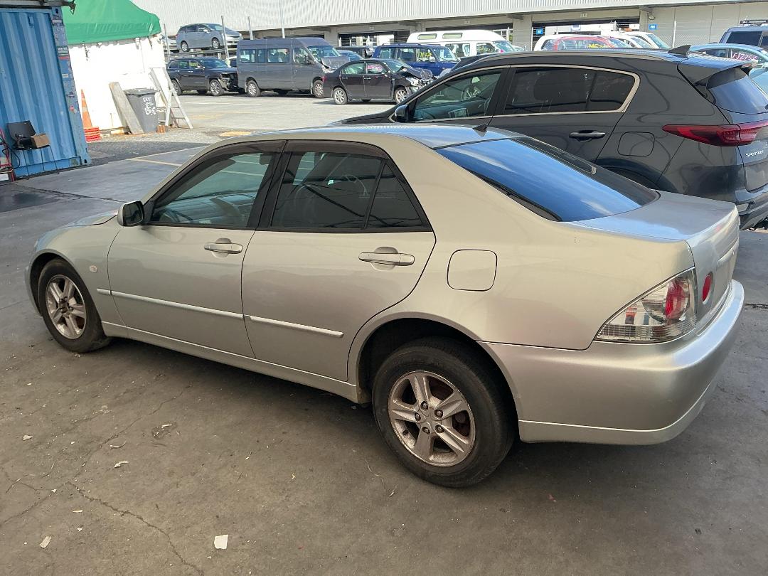 Photo '9' of Toyota Altezza