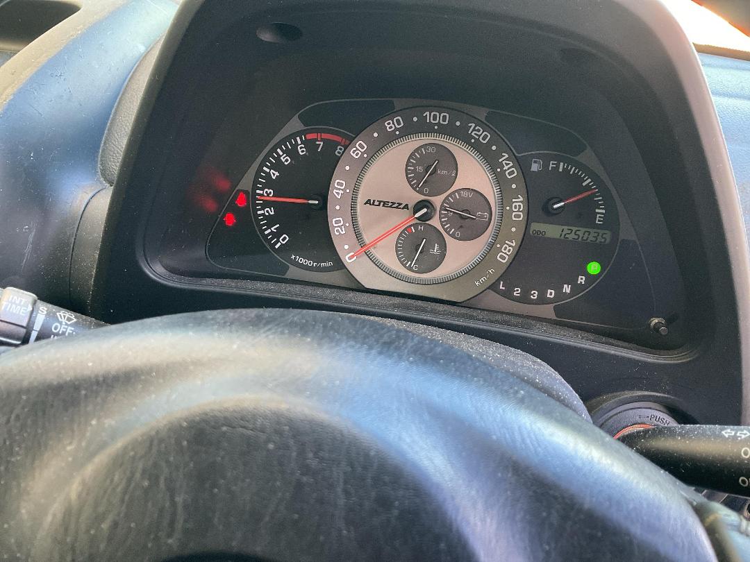 Photo '9' of Toyota Altezza Gita Photo '9' of Toyota Altezza Gita