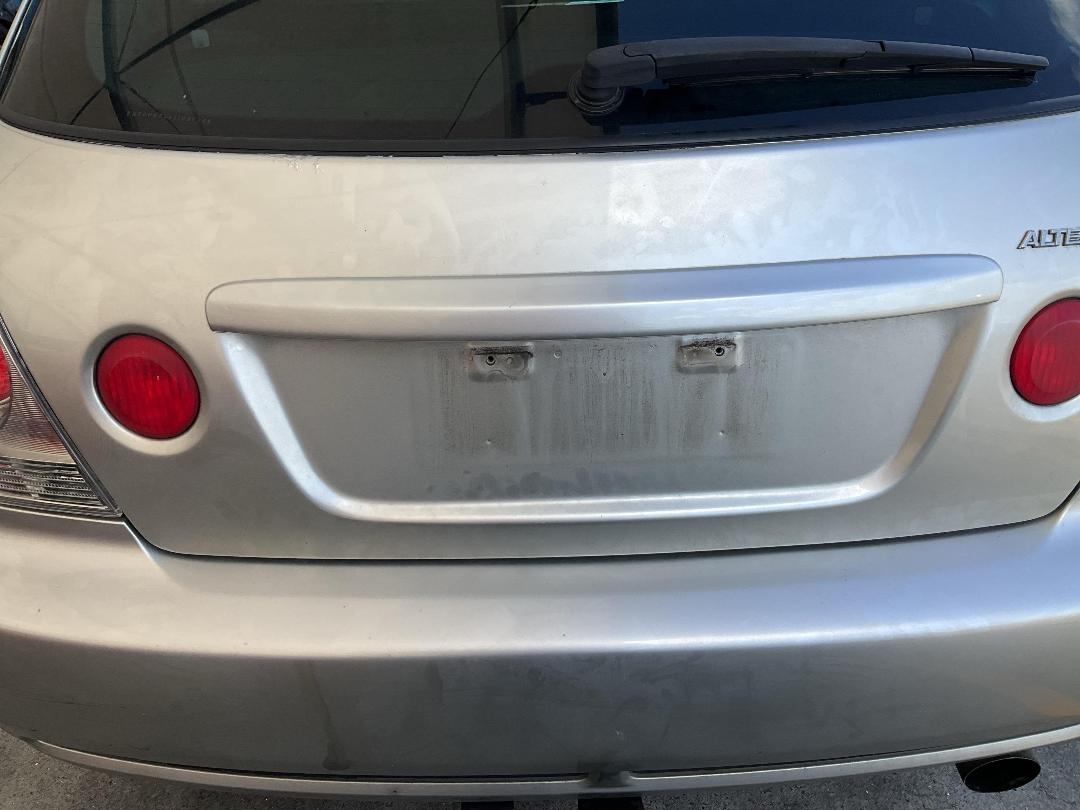 Photo '25' of Toyota Altezza Gita Photo '25' of Toyota Altezza Gita