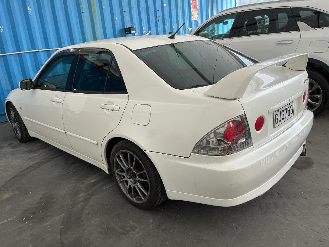 Photo '3' of Toyota Altezza