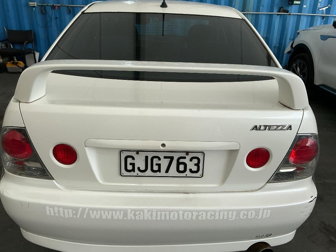 Photo '4' of Toyota Altezza