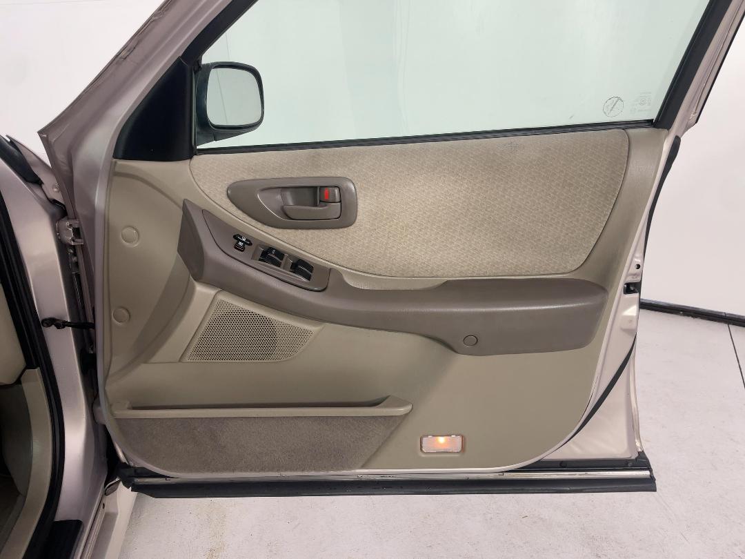 Photo '15' of Toyota Avalon Photo '15' of Toyota Avalon