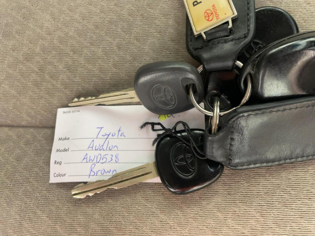 Photo '22' of Toyota Avalon Photo '22' of Toyota Avalon