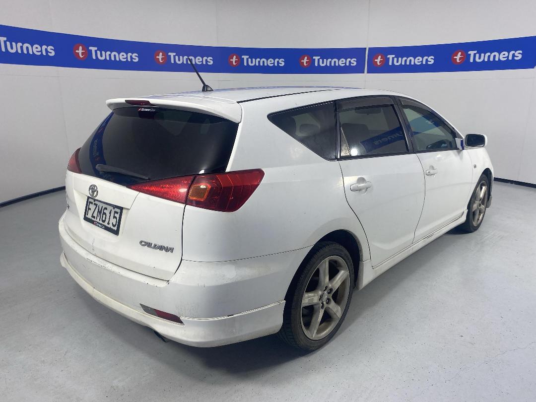 Photo '7' of Toyota Caldina