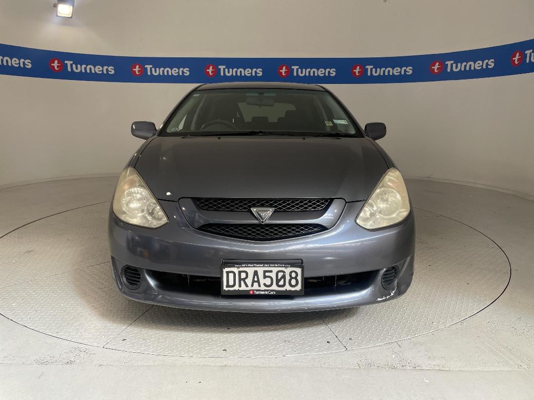 Photo '2' of Toyota Caldina Photo '2' of Toyota Caldina