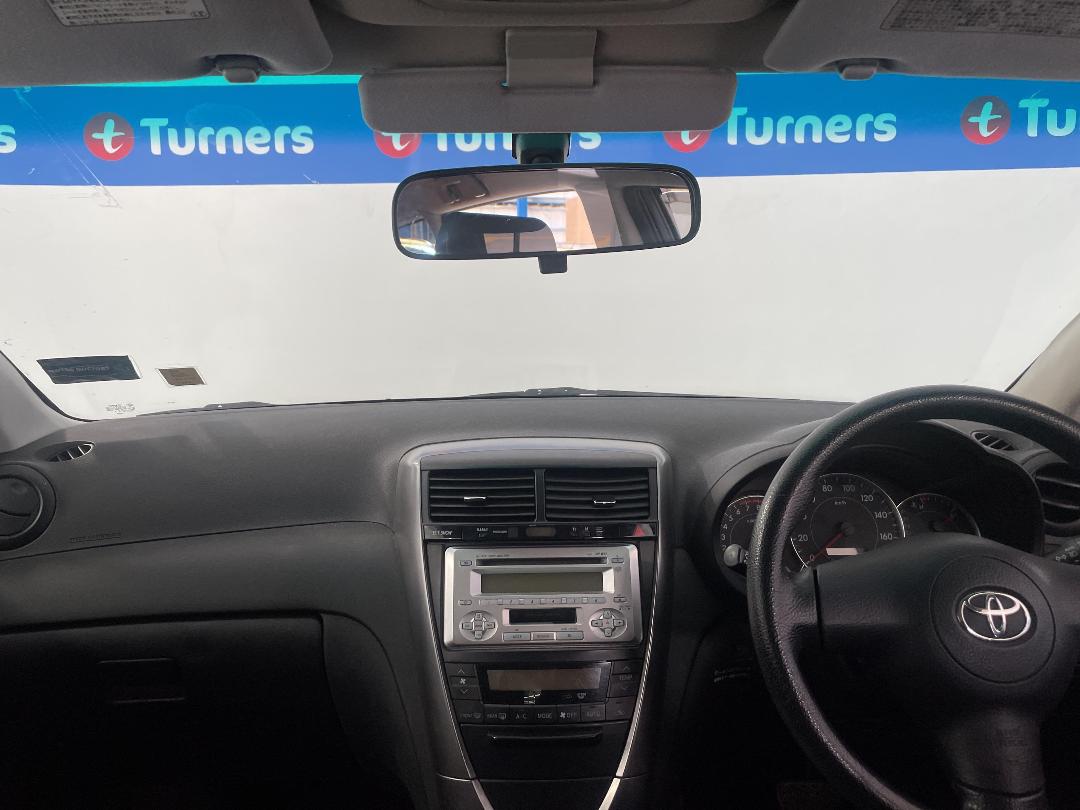 Photo '17' of Toyota Caldina Photo '17' of Toyota Caldina