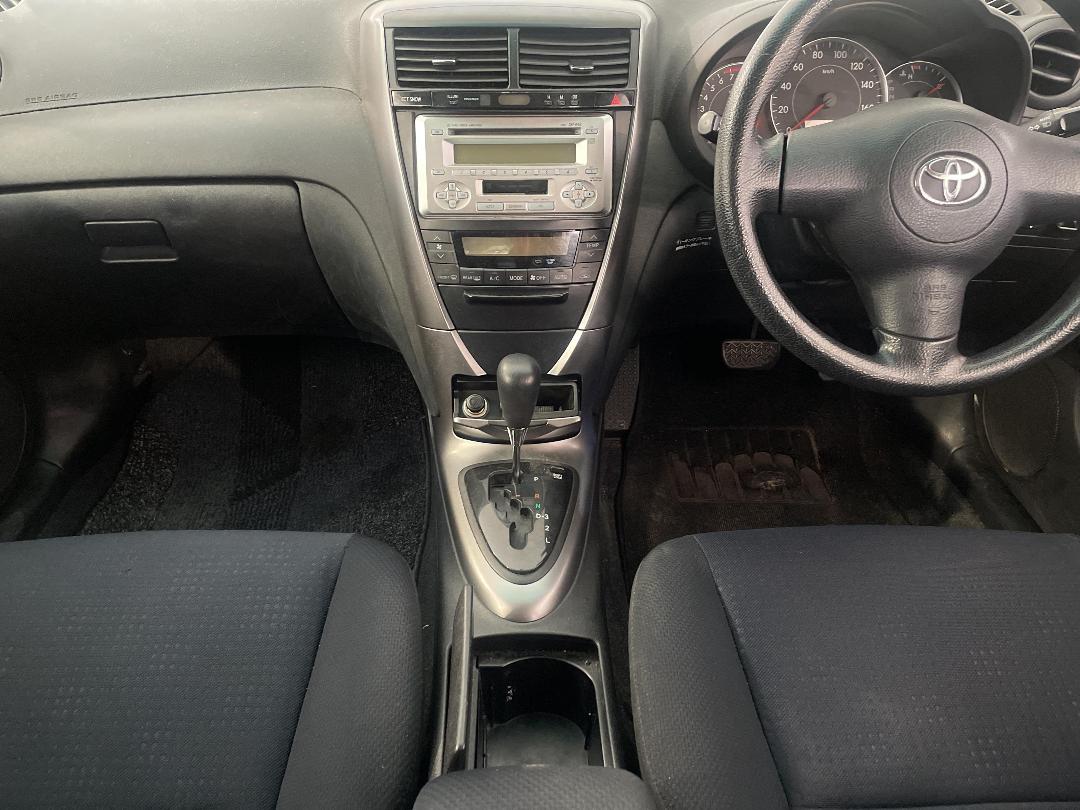 Photo '18' of Toyota Caldina Photo '18' of Toyota Caldina