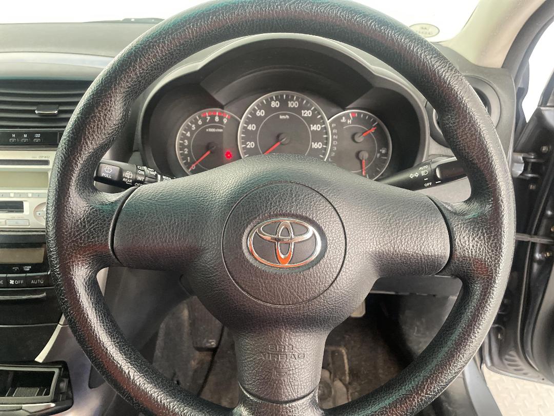 Photo '26' of Toyota Caldina Photo '26' of Toyota Caldina