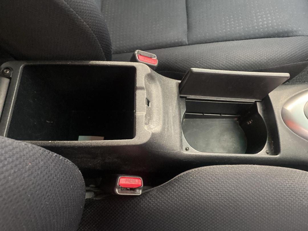 Photo '30' of Toyota Caldina Photo '30' of Toyota Caldina