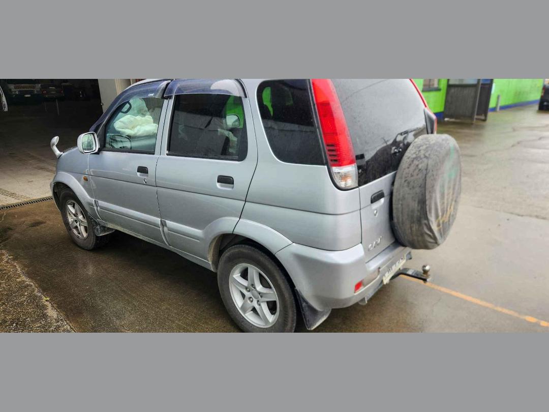 Photo '7' of Toyota Cami