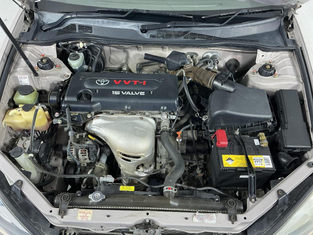 Photo '13' of Toyota Camry