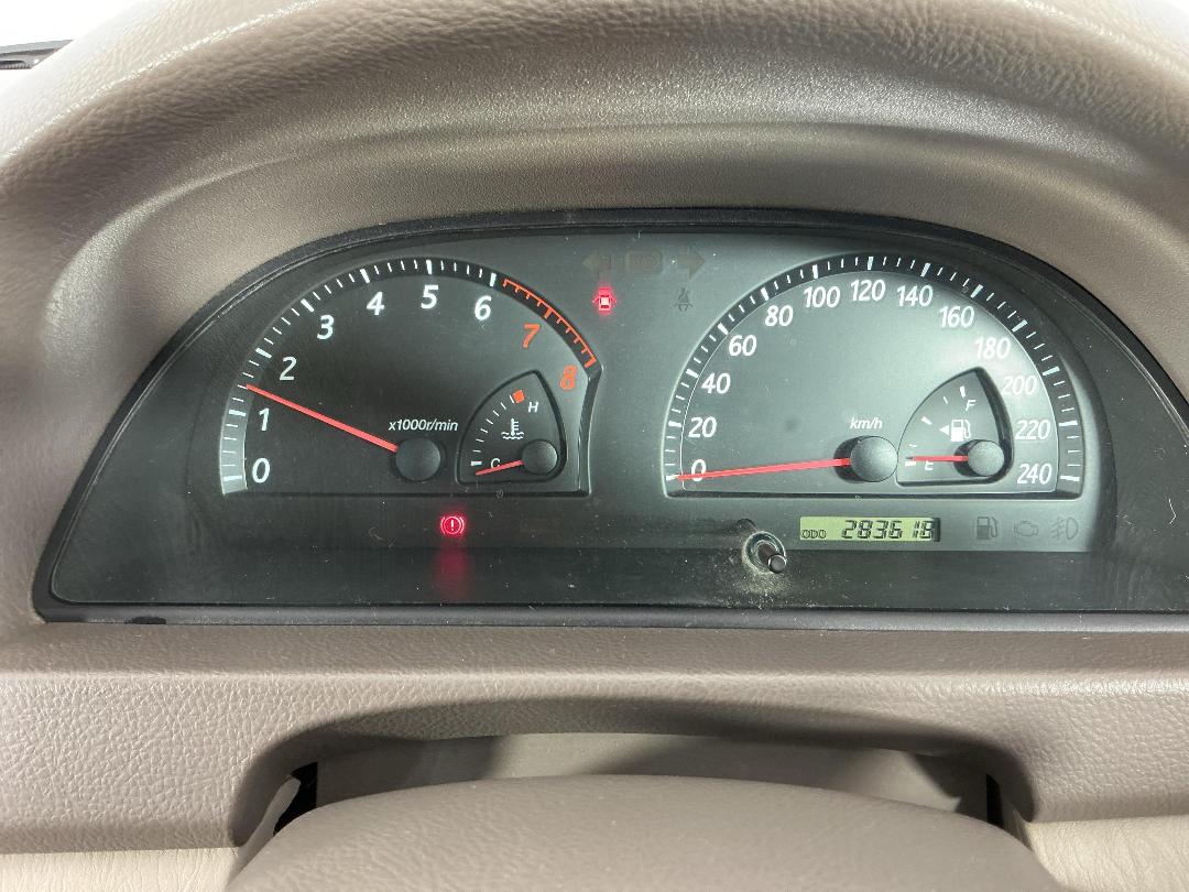 Photo '21' of Toyota Camry