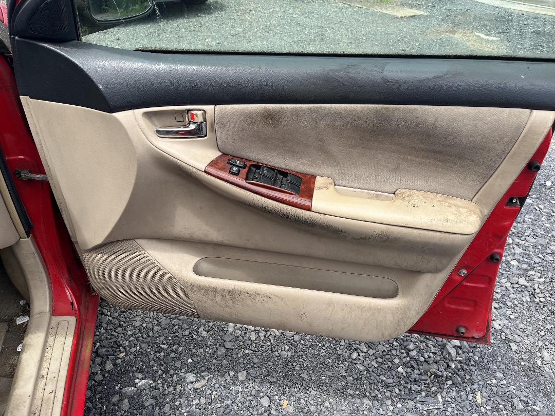 Photo '13' of Toyota Corolla GLX Photo '13' of Toyota Corolla GLX