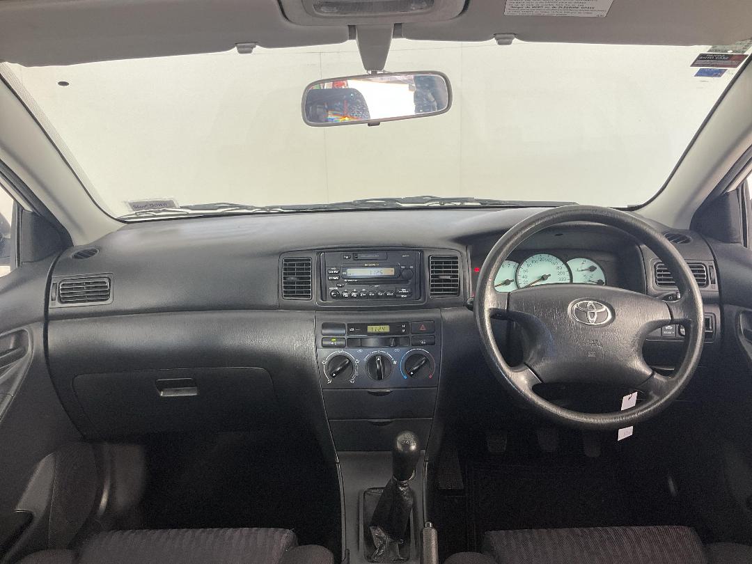 Photo '17' of Toyota Corolla