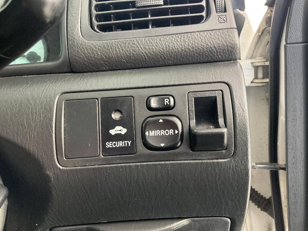 Photo '26' of Toyota Corolla