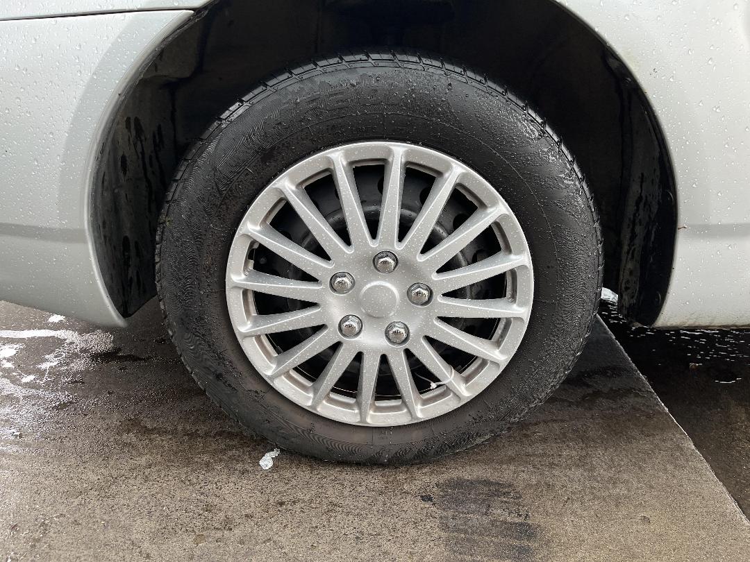 Photo '8' of Toyota Corolla Runx