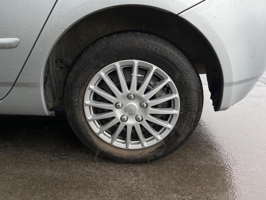 Photo '9' of Toyota Corolla Runx