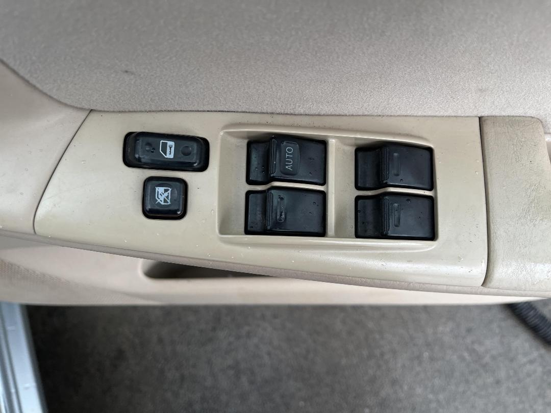 Photo '23' of Toyota Corolla Runx